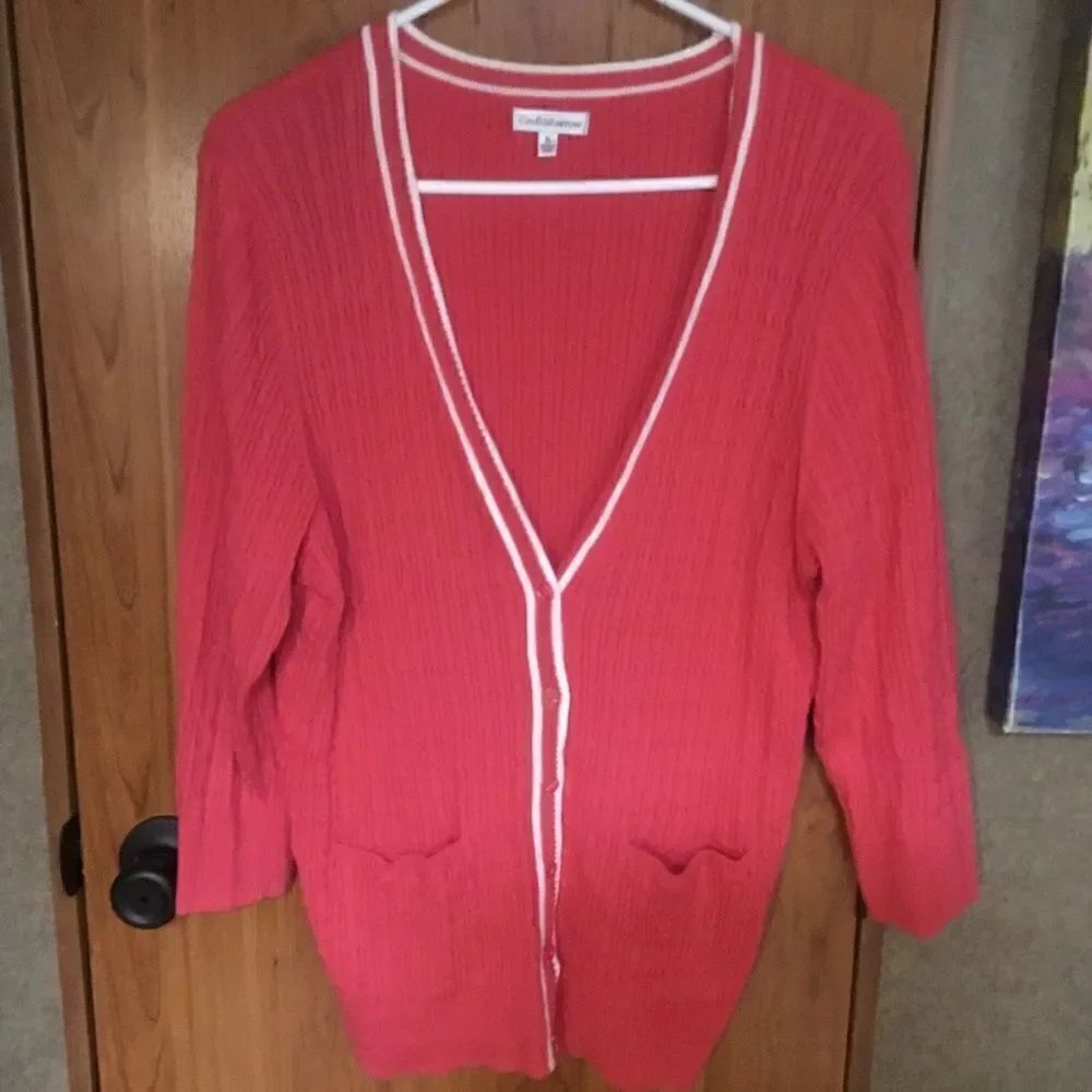 NWOT. Croft & Barrow Brand Women’s Dark Coral Cardigan With White Trim Size XL